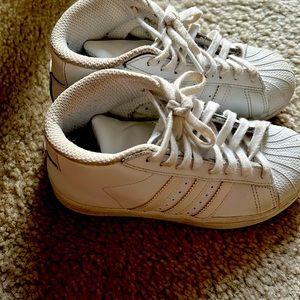 Kids Shoes. In good condition.